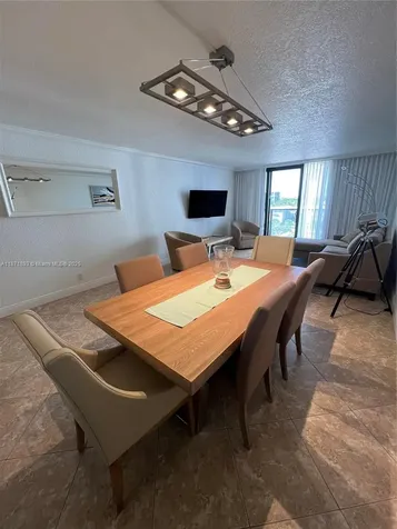 2301 S Ocean Drive Hollywood FL 33019