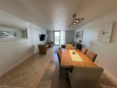 2301 S Ocean Drive Hollywood FL 33019