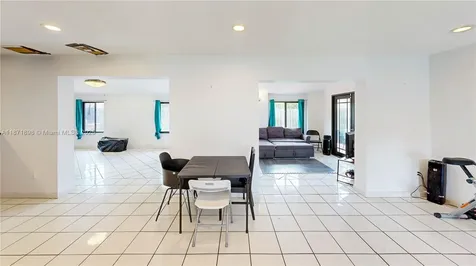 15166 SW 94th Terrace Miami FL 33196