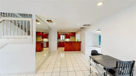 15166 SW 94th Terrace Miami FL 33196
