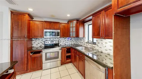 15166 SW 94th Terrace Miami FL 33196