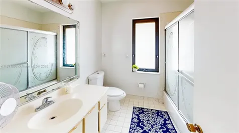 15166 SW 94th Terrace Miami FL 33196