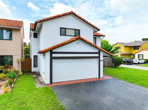 15166 SW 94th Terrace Miami FL 33196