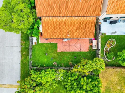 15166 SW 94th Terrace Miami FL 33196
