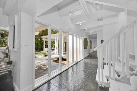 5600 Oakwood Lane Coral Gables FL 33156