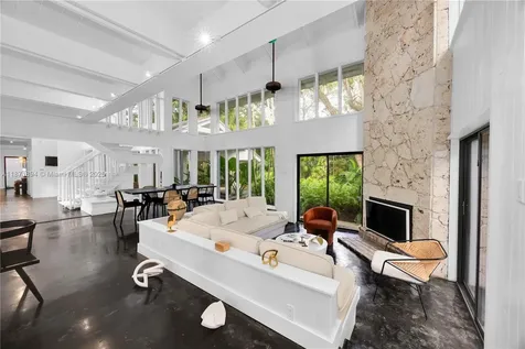 5600 Oakwood Lane Coral Gables FL 33156