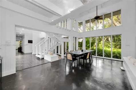 5600 Oakwood Lane Coral Gables FL 33156