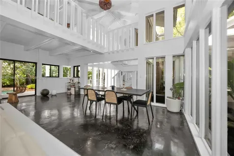5600 Oakwood Lane Coral Gables FL 33156