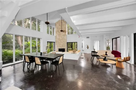 5600 Oakwood Lane Coral Gables FL 33156