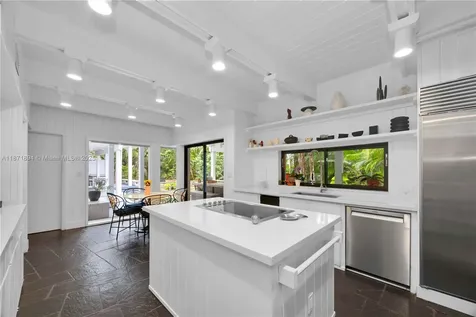 5600 Oakwood Lane Coral Gables FL 33156