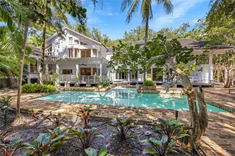 5600 Oakwood Lane Coral Gables FL 33156