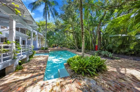 5600 Oakwood Lane Coral Gables FL 33156