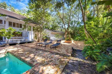 5600 Oakwood Lane Coral Gables FL 33156