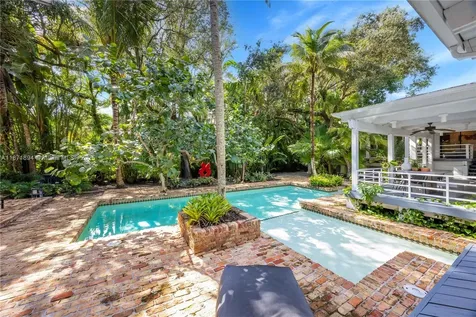 5600 Oakwood Lane Coral Gables FL 33156
