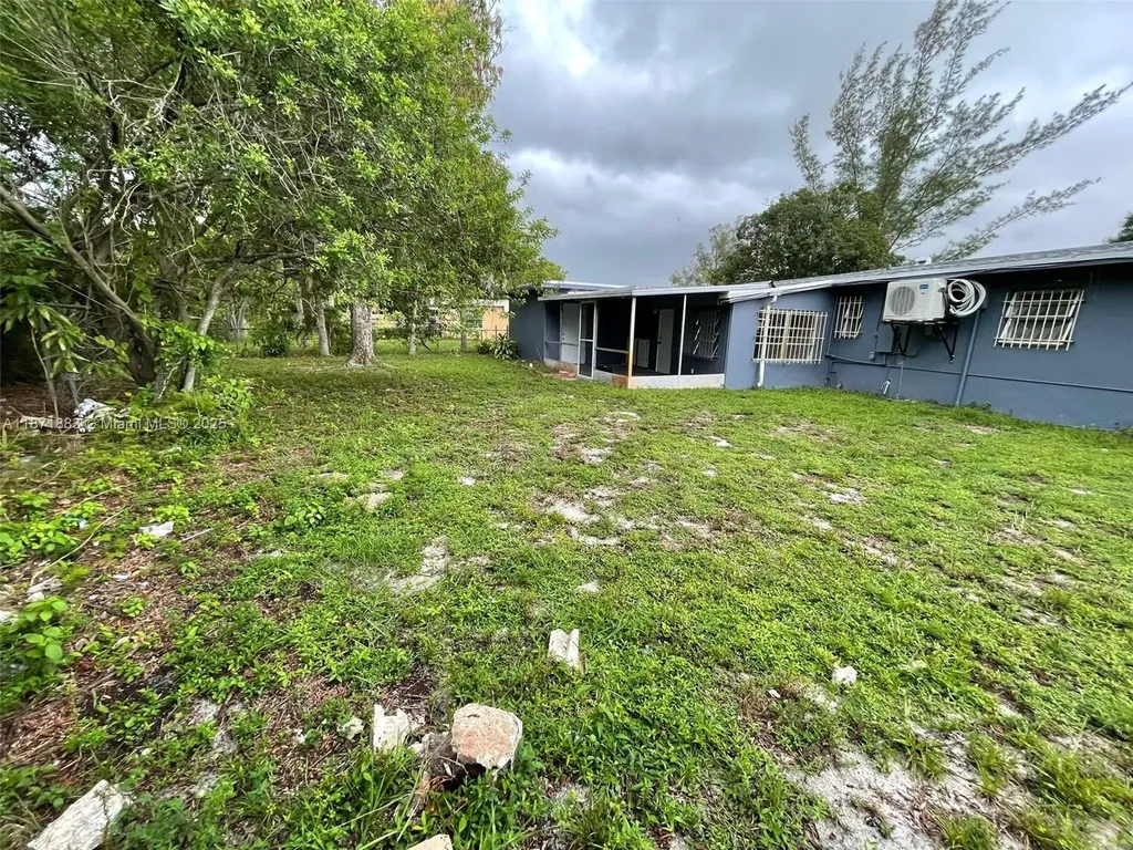 1604 NW 15th Court Fort Lauderdale FL 33311