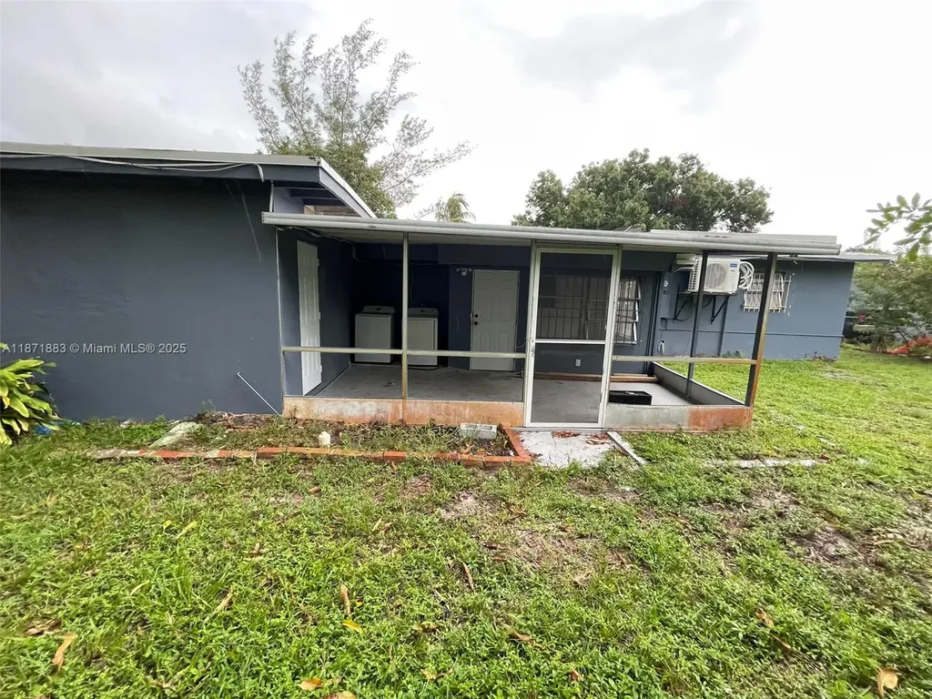 1604 NW 15th Court Fort Lauderdale FL 33311