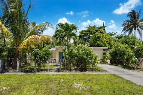 1381 NE 154th Street North Miami Beach FL 33162