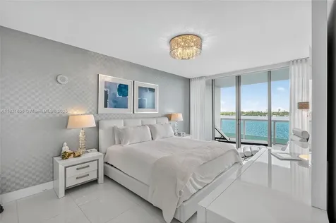 7935 East Drive North Bay Village FL 33141