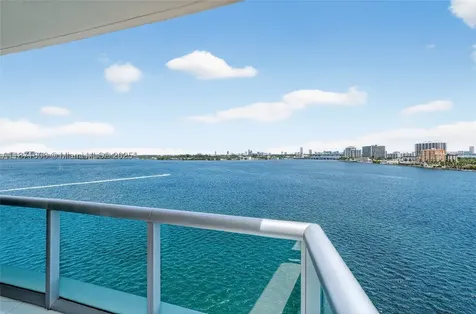 7935 East Drive North Bay Village FL 33141