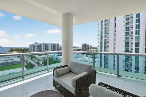 7935 East Drive North Bay Village FL 33141