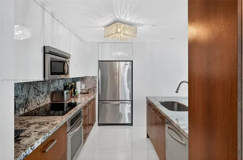 7935 East Drive North Bay Village FL 33141