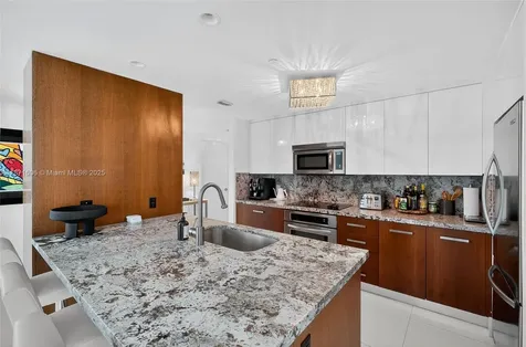 7935 East Drive North Bay Village FL 33141