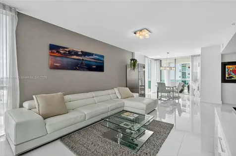7935 East Drive North Bay Village FL 33141