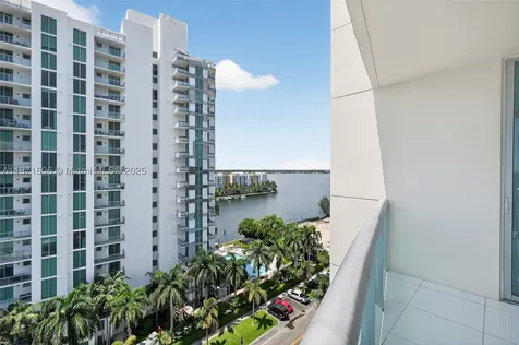 7935 East Drive North Bay Village FL 33141