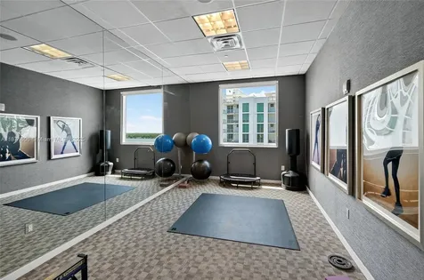 7935 East Drive North Bay Village FL 33141