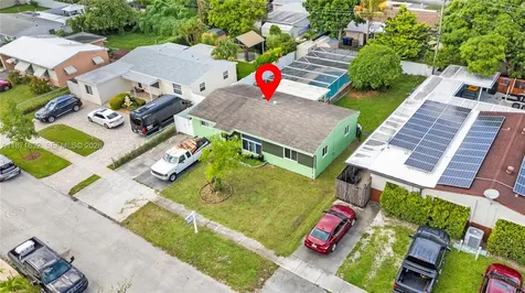 6611 Park Street Hollywood FL 33024