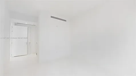 300 Biscayne Boulevard Way Miami FL 33131