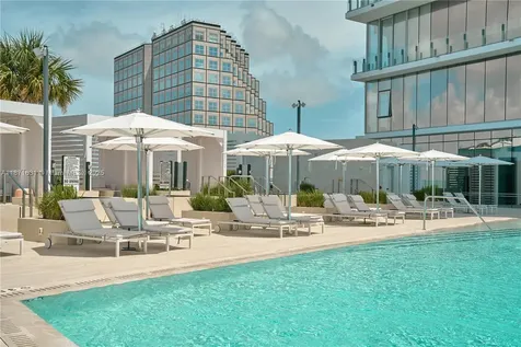 300 Biscayne Boulevard Way Miami FL 33131