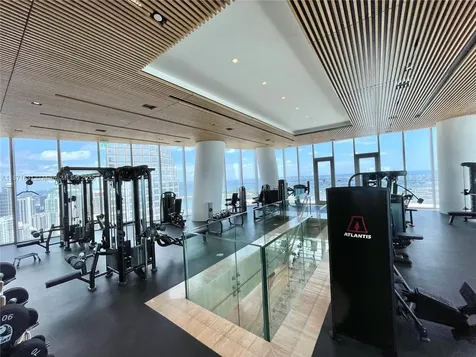 300 Biscayne Boulevard Way Miami FL 33131