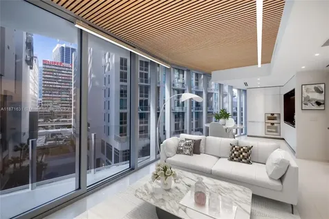 300 Biscayne Boulevard Way Miami FL 33131