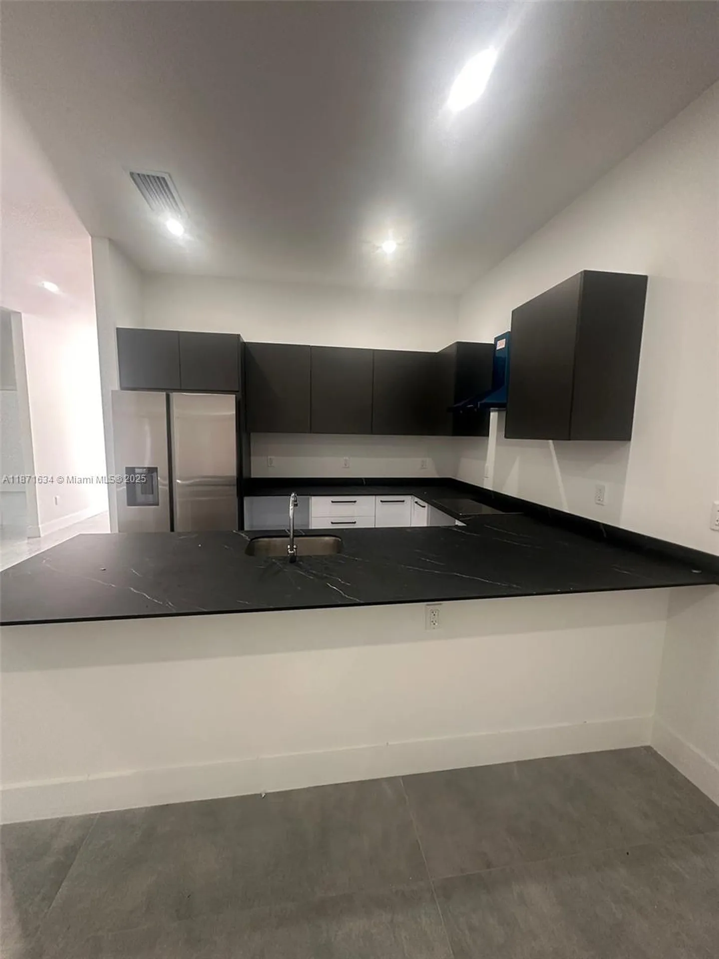 2423 NW 23rd Lane Fort Lauderdale FL 33311