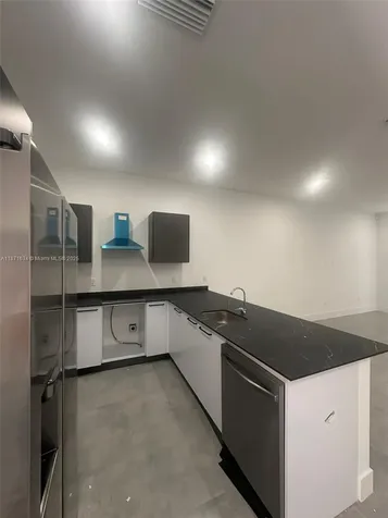 2423 NW 23rd Lane Fort Lauderdale FL 33311