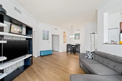3001 NE 185th Street Aventura FL 33180