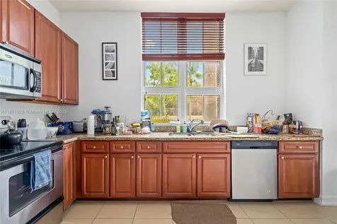 3001 NE 185th Street Aventura FL 33180