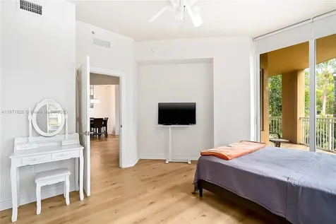 3001 NE 185th Street Aventura FL 33180