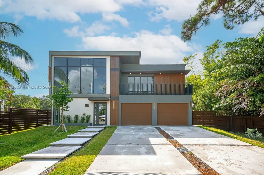 1200 SW 15th Avenue Fort Lauderdale FL 33312