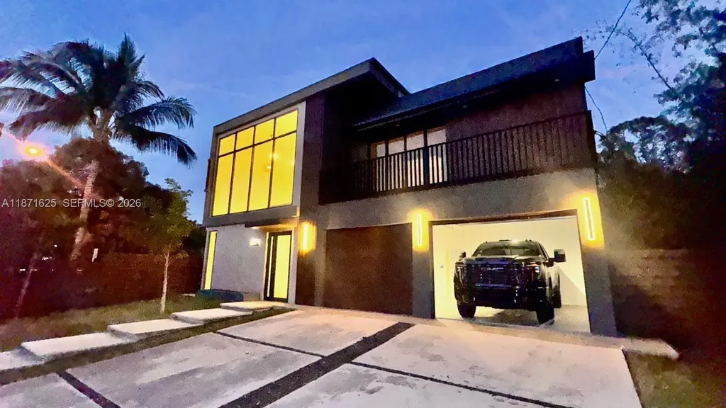 1200 SW 15th Avenue Fort Lauderdale FL 33312