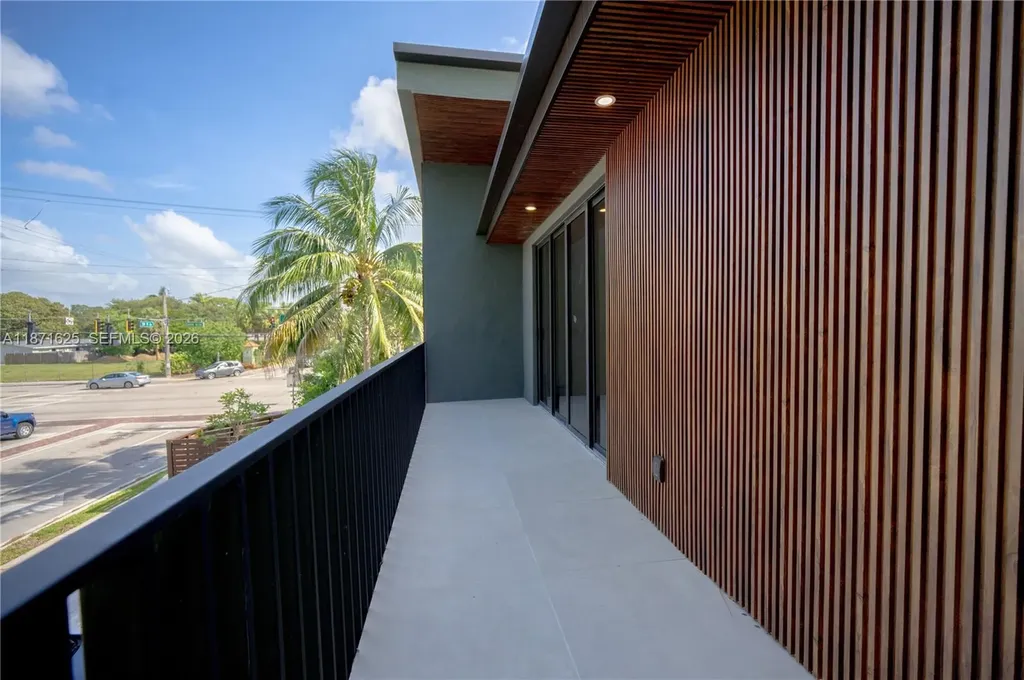 1200 SW 15th Avenue Fort Lauderdale FL 33312