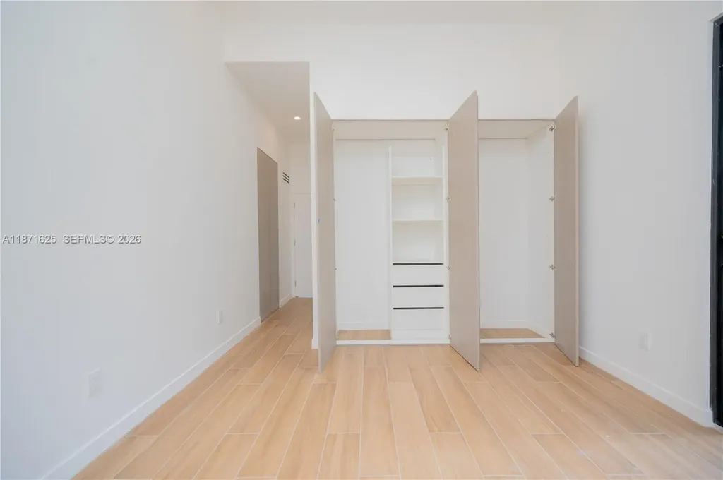 1200 SW 15th Avenue Fort Lauderdale FL 33312