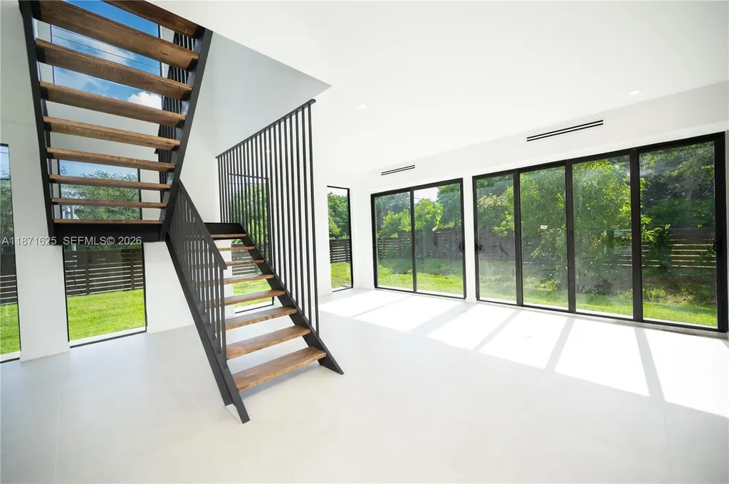 1200 SW 15th Avenue Fort Lauderdale FL 33312