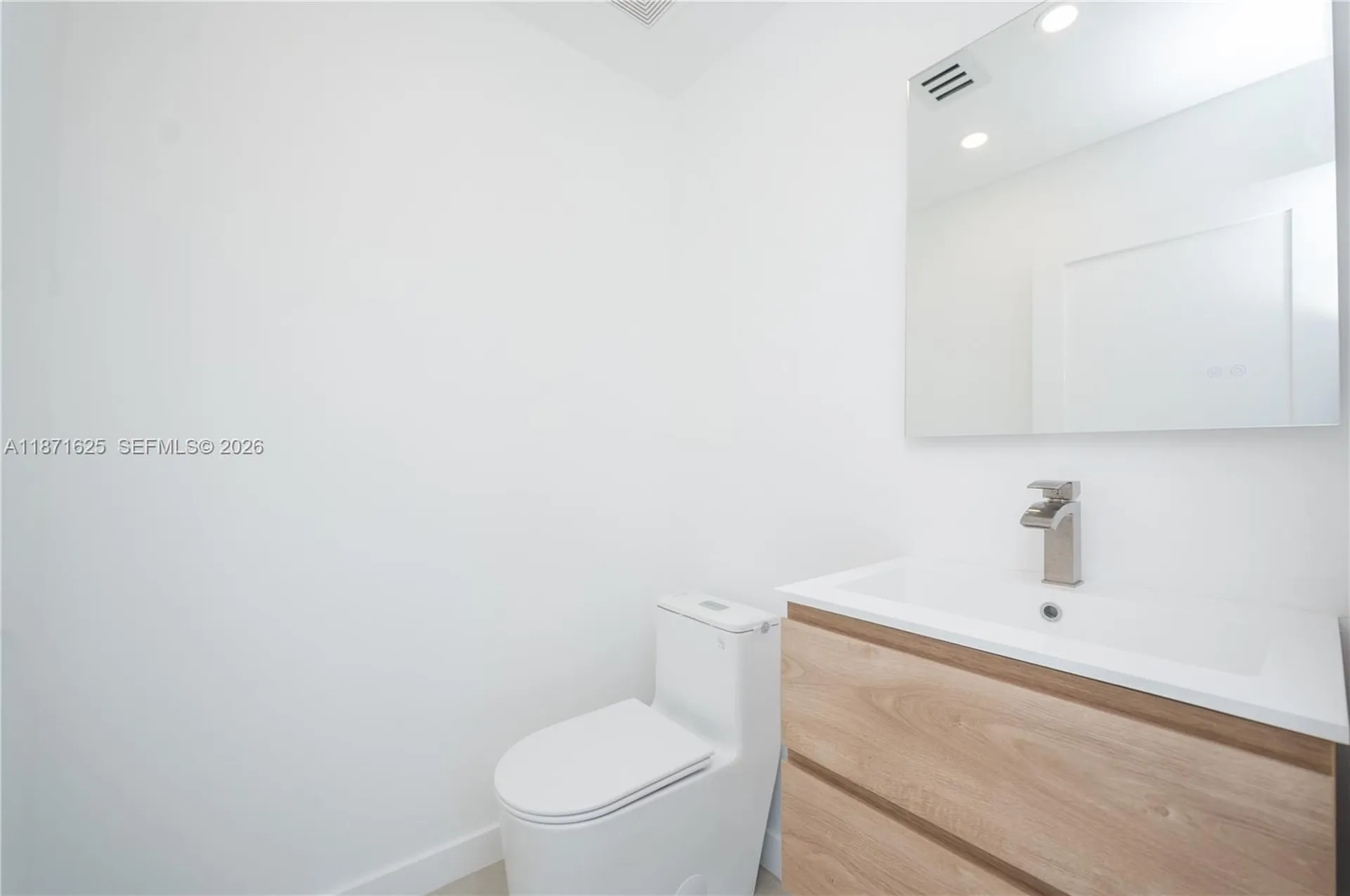 1200 SW 15th Avenue Fort Lauderdale FL 33312