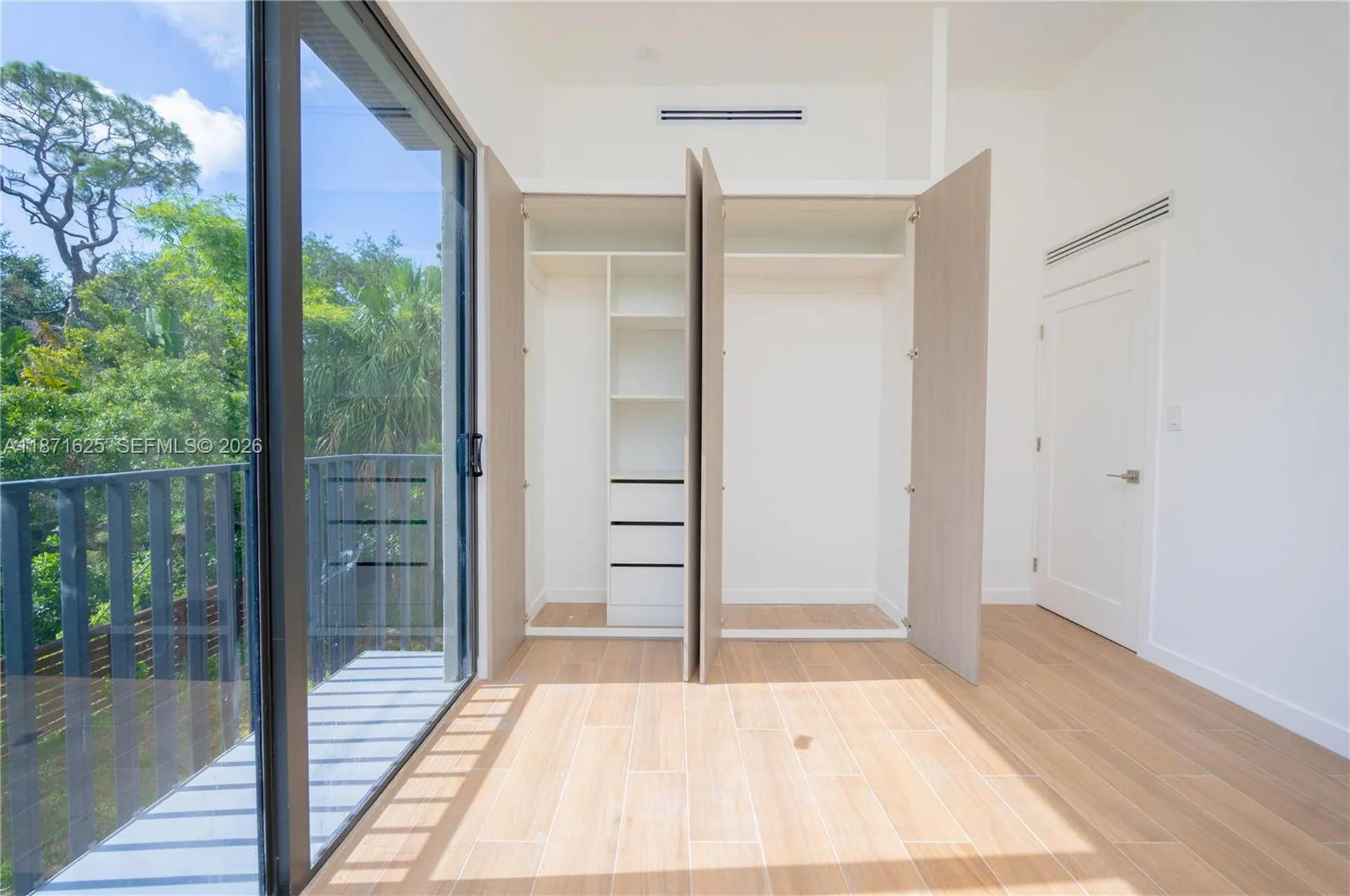 1200 SW 15th Avenue Fort Lauderdale FL 33312