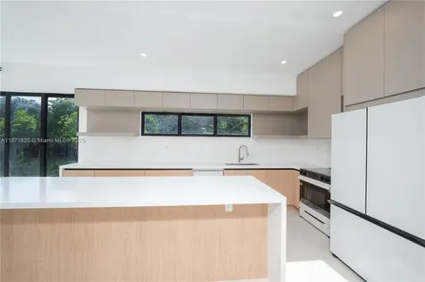 1200 SW 15th Avenue Fort Lauderdale FL 33312