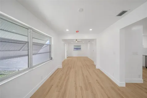 2106 Alfred Drive Boynton Beach FL 33426