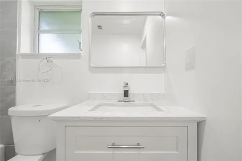 2106 Alfred Drive Boynton Beach FL 33426