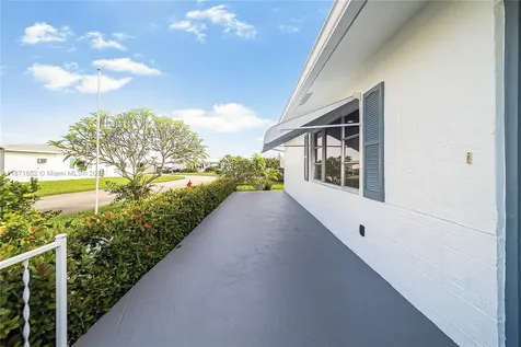 2106 Alfred Drive Boynton Beach FL 33426